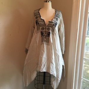 Biya Embroidered Tunic
